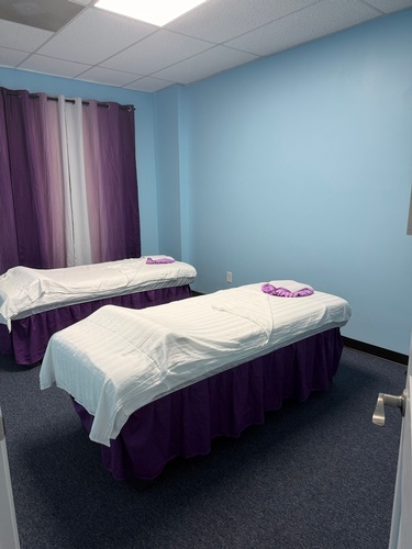 Gallery Image 10756b63-fd99-48ed-8b85-4c49752671bb_2x.jpg