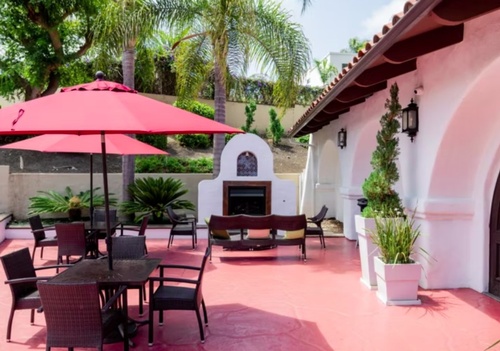 Gallery Image hie%20sc%20pic%202.jpg