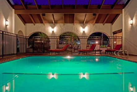 Gallery Image holiday%20inn%20sc%20pic%204.jpg