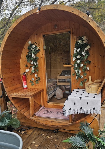 Gallery Image CROPPED.jpg