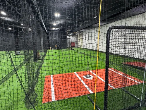Gallery Image Indoor%20cage.png