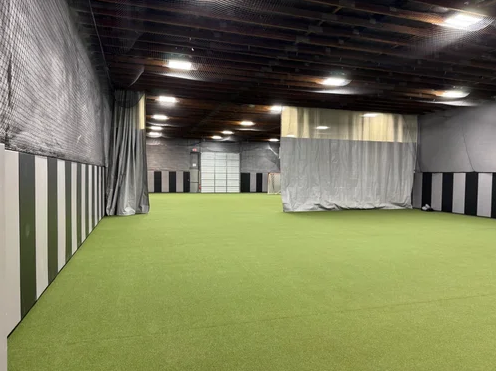 Gallery Image Indoor%20field.png