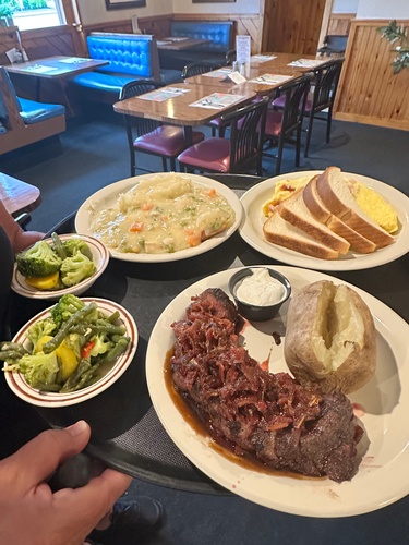 Gallery Image chicken%20stew%20and%20steak%20with%20bacon%20onion%20jam.jpg
