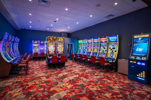 Gallery Image Slot%20Tournament%20Room.jpg