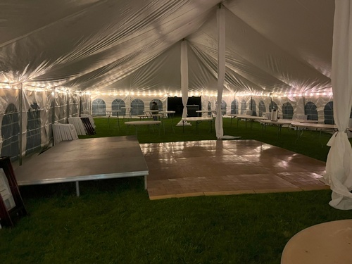 Gallery Image Tent-Dance%20Floor.jpg