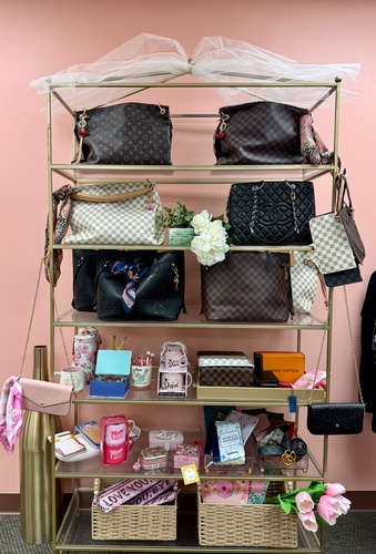 Gallery Image IMG_9956.jpeg