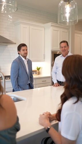 Gallery Image IMG_3905.jpg