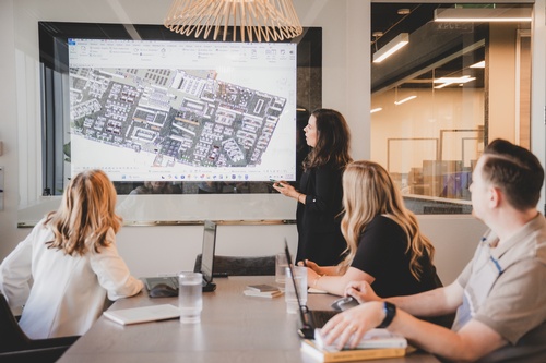 Gallery Image MOR%20Studio%20%20%20A.Marie%20Studio-122_(2048)_181225-101854.jpg