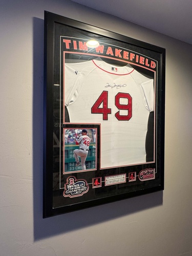 Gallery Image Tim%20Wakefield%20Photo_060426-093313.jpg