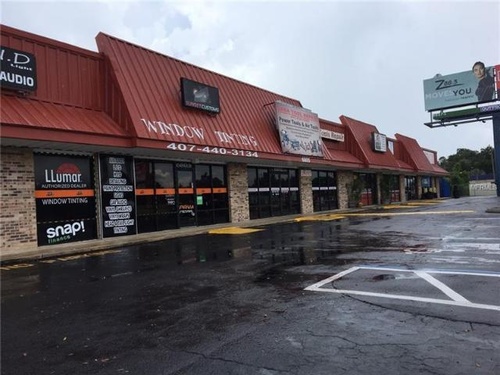 UNDISCLOSED ORLANDO, FL 32809 - 12,618 sq. ft. Commercial UNDISCLOSED ORLANDO, FL 32809 - 12,618 sq. ft. Commercial