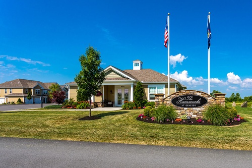 Gallery Image HammocksGeneseo-EXT-002.jpg