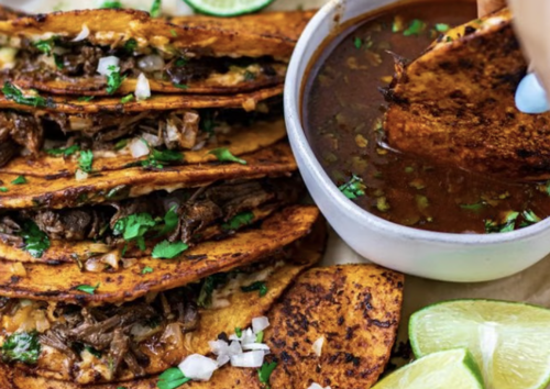 Gallery Image El%20T%20Birria%20.png