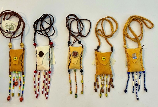 Gallery Image 2.%20Pauline%20Nykolyshyn-Original%20Medicine%20Bags-%20Deer%20Hide.Beads.Braided%20Handle%207inLx2.5W.%20S95.jpg