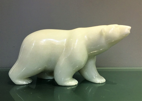 Gallery Image Ken%20Li.%20Polar%20Bear.%20White%20Jade%20Sculpture.%2011in%20x%204inT..jpg