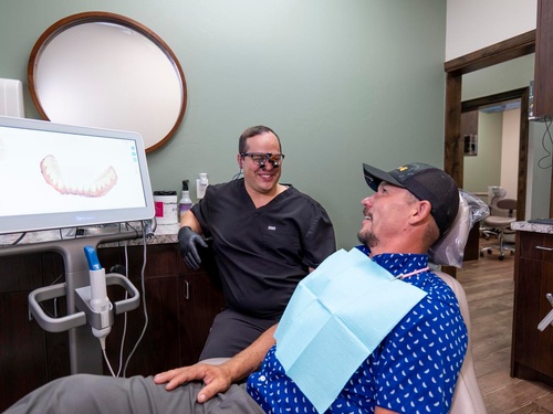 Gallery Image DLoP_2597.jpg