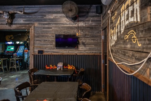 Gallery Image Texas%20wild%20Distilling_260626-104725.jpg