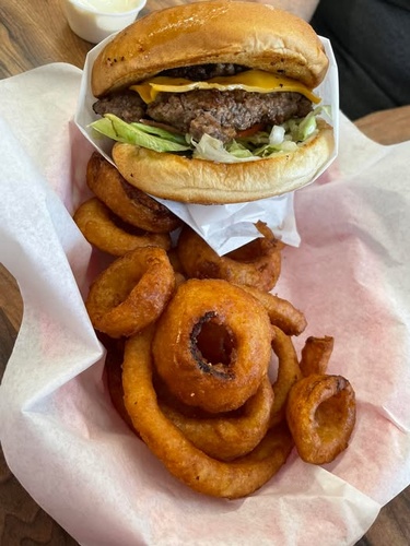 Gallery Image Morris%20Neals%204.jpg