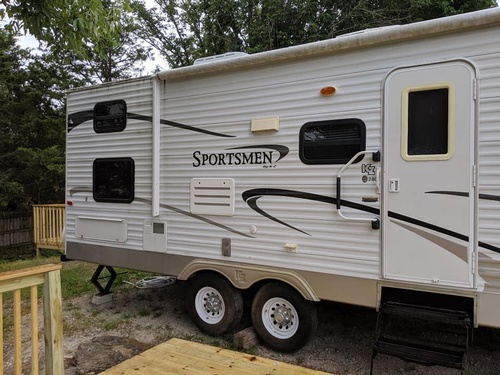 Don't have a camper? Rent this Sportsmen!