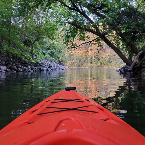 Gallery Image kayak.jpg Gallery Image kayak.jpg