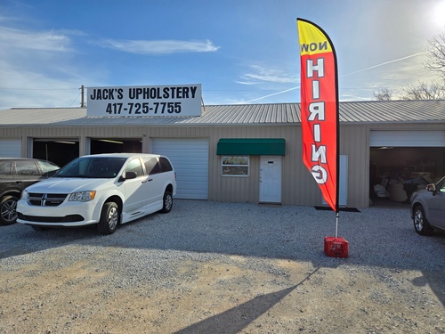 Gallery Image Jack's%20outside.jpg