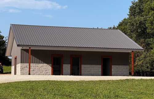 Gallery Image Horsecreek%20Bathhouse.jpg