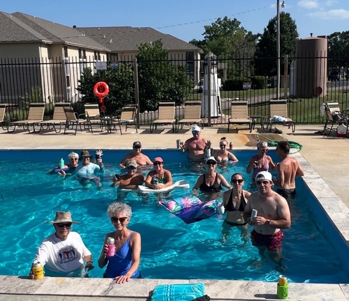 Gallery Image lighthouse%20pool_020426-041432.jpg