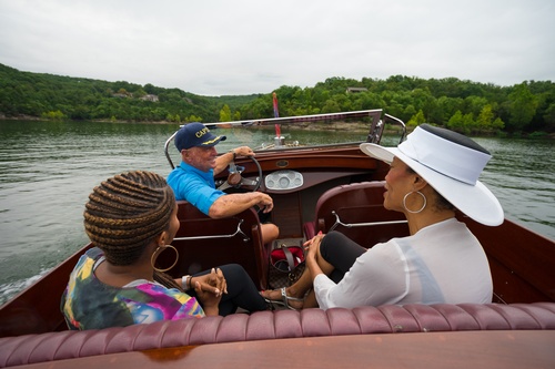Gallery Image Big%20Cedar%20boating.jpg