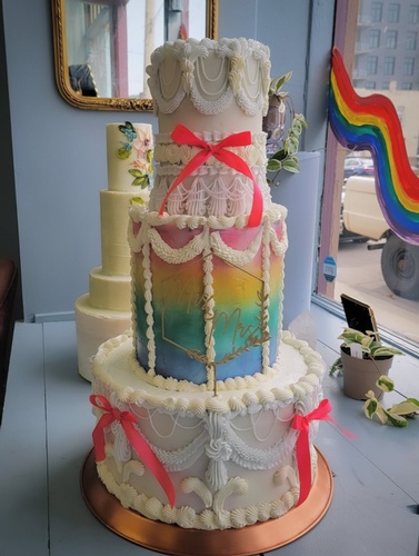 Gallery Image CAKE1.jpg