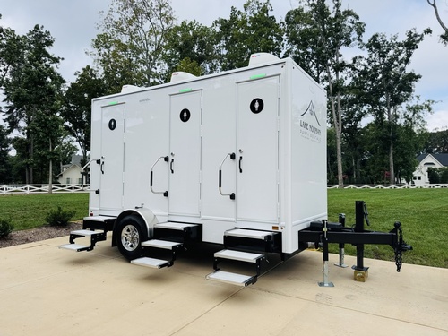 4-Stall Restroom Trailer