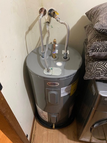 Gallery Image IMG_1237_121225-010531.jpeg