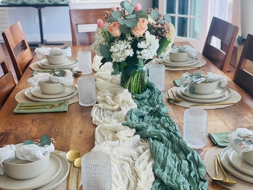 Gallery Image TASTE%202.jpg