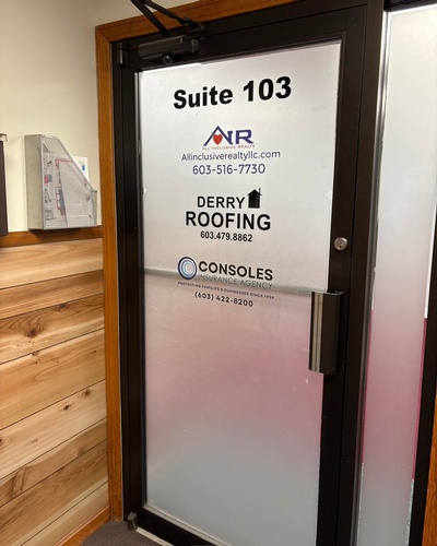 Gallery Image CONSOLES%203.jpg