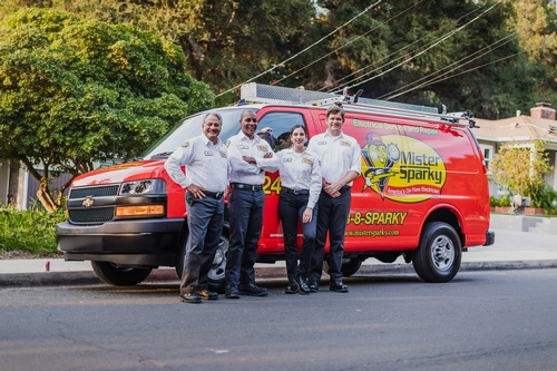 Gallery Image 642333868_122094157719253725_6231913038974320148_n.jpg