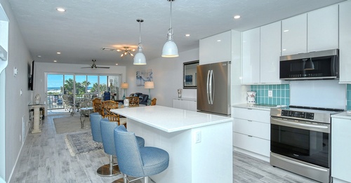 Gallery Image Crescent%20Royale%2003.jpg