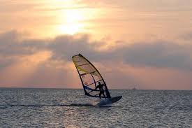 Gallery Image windsurf1.jpg