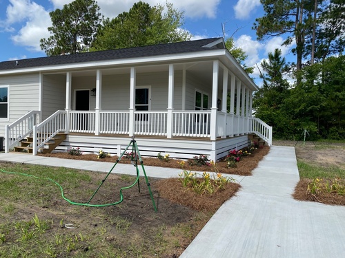 House placed in Weatherly Park, Baxley, GA