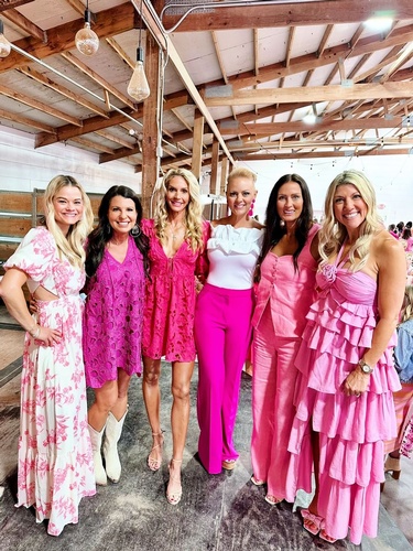 Gallery Image tuman%20fashion%20show.jpg