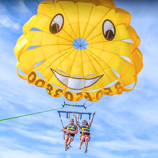 Gallery Image parasailing%203.jpg Gallery Image parasailing%203.jpg