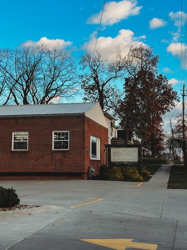 Gallery Image midnight-readers-storefront-exterior_070426-094012.JPG