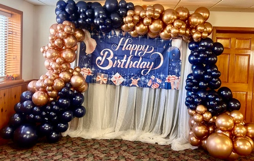 Gallery Image balloon%20birthday.jpg