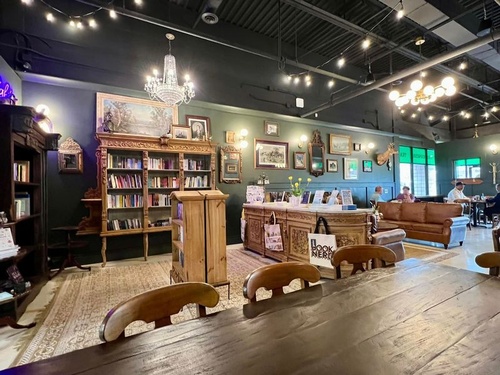 Gallery Image Dining%20Area%201.jpg