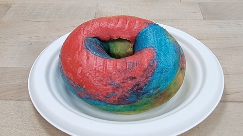 Gallery Image Tiedye%20Bagel.jpg