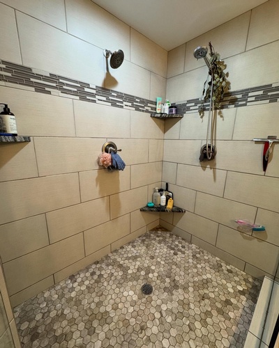 Gallery Image Bathroom.jpg