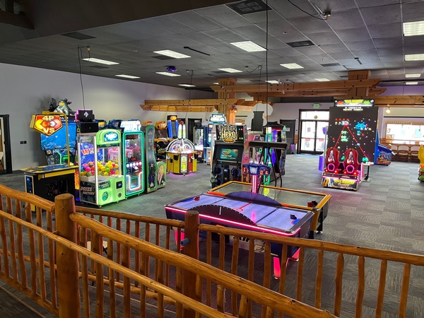 Gallery Image Fins%20Family%20Fun%203.jpg