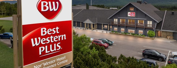 Best Western Plus Nor'Wester Hotel & Conference Centre 