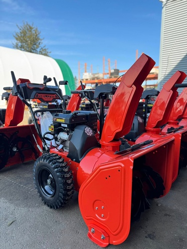 Gallery Image kubota%20pic%206.jpg