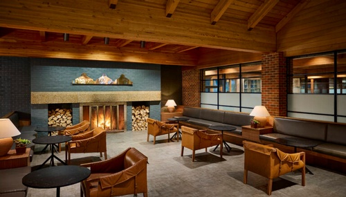 Gallery Image Upper-Lobby-Lounge-1561-Final-770x440.jpg