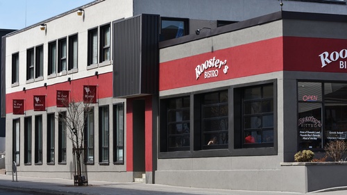 Gallery Image Rooster's%20exterior_02.jpg