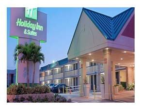 Holiday Inn Hotel & Suites Oceanside