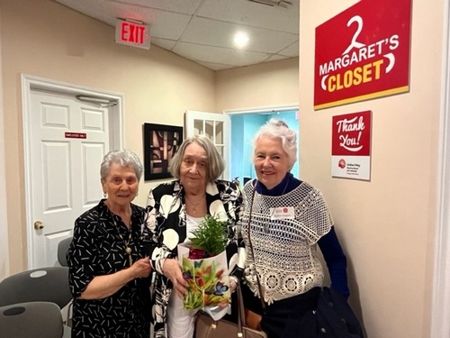 Gallery Image SPA-NL%20margerets%20closet.jpg